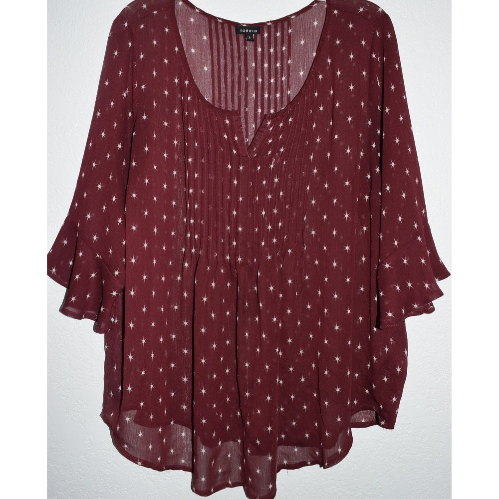 Torrid 2X Top Star Print Pintuck Chiffon Blouse Burgundy Bell Sleeve Semi Sheer